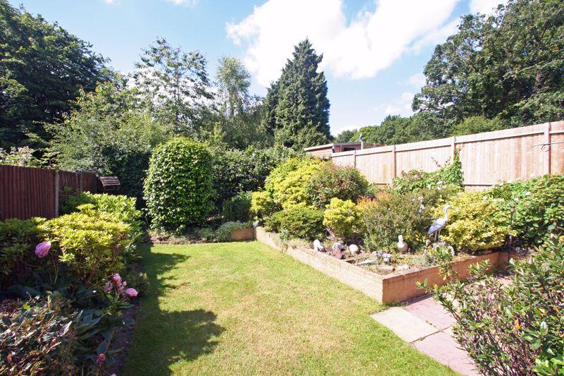Wolverley Avenue, Stourbridge DY8 2 bed detached bungalow for sale £