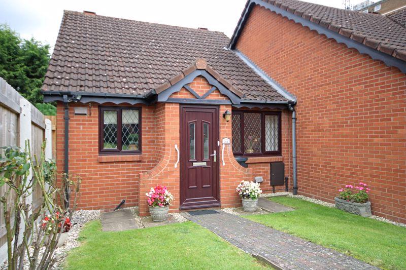 Short Street, Stourbridge DY8 2 bed retirement property for sale £189,950
