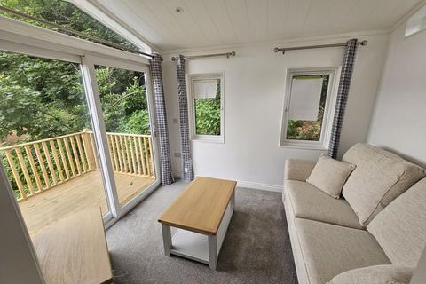 1 bedroom park home for sale, White Harte Caravan Park, Nr Stourbridge DY7