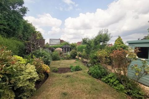 3 bedroom semi-detached house for sale, Vicarage Road, Stourbridge DY8