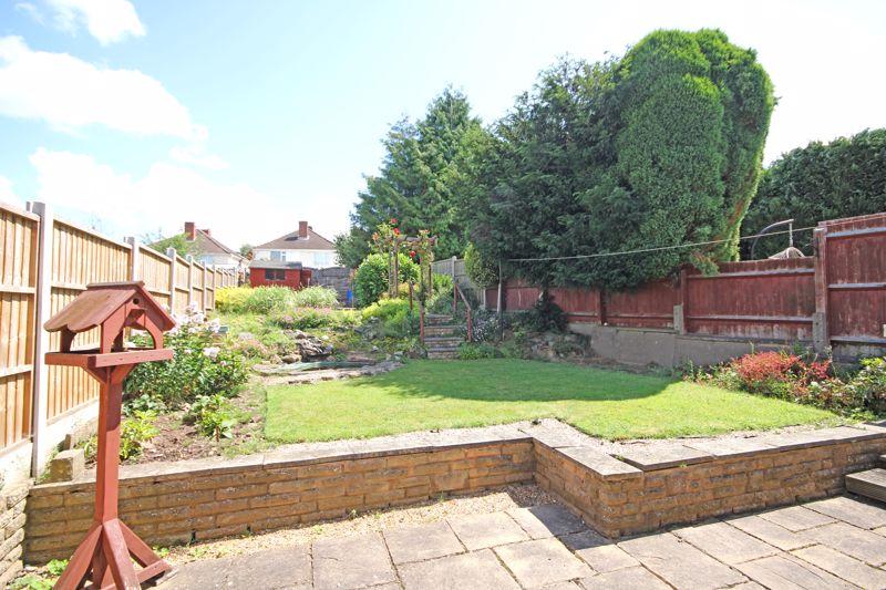 Oak Park Road, Stourbridge DY8 3 bed semidetached house for sale £