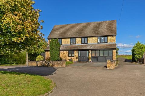 5 bedroom detached house for sale, Streatley Road, Upper Sundon, Bedfordshire, LU3 3PH