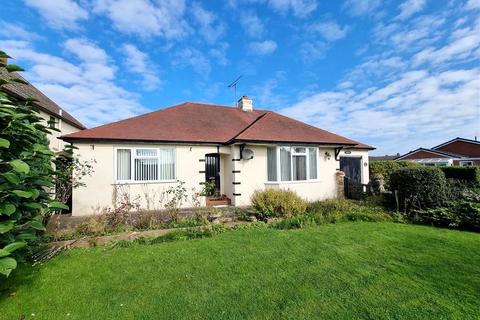 2 bedroom detached bungalow for sale, Barons Cross Road, Leominster, Herefordshire, HR6 8RW