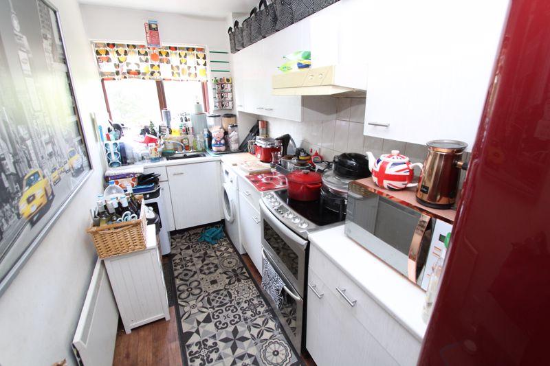 Hawbush Road, Brierley Hill DY5 1 bed apartment for sale £70,000