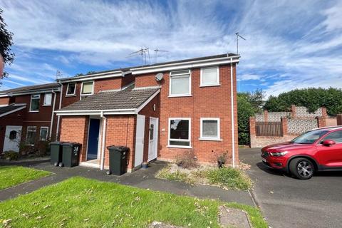 Brierley Hill - 1 bedroom ground floor flat for sale