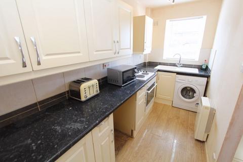 1 bedroom ground floor flat for sale, Bisell Way, Brierley Hill DY5