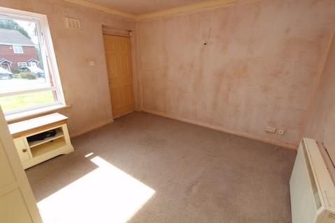 1 bedroom ground floor flat for sale, Bisell Way, Brierley Hill DY5