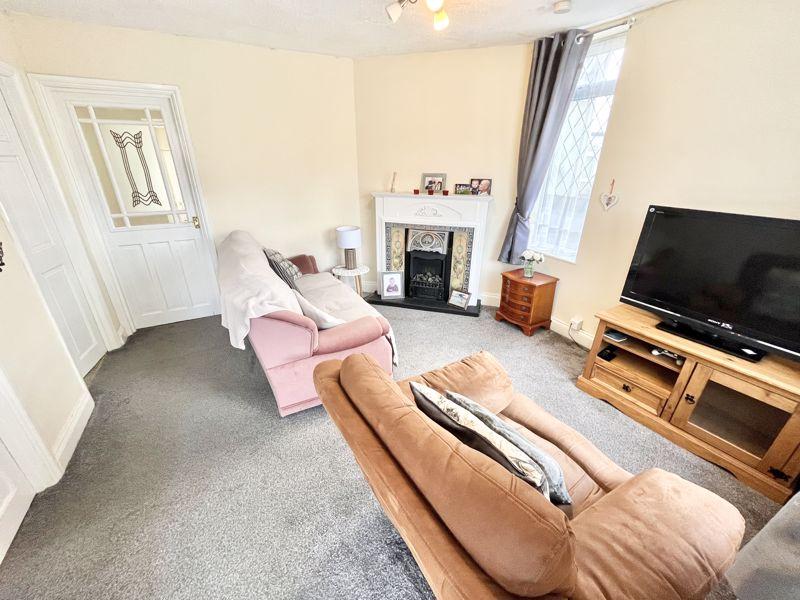 Acres Road, Brierley Hill DY5 3 bed detached bungalow for sale £200,000