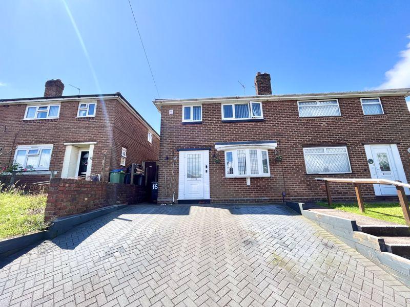 Barncroft Road, Oldbury B69 3 bed semidetached house for sale £210,000