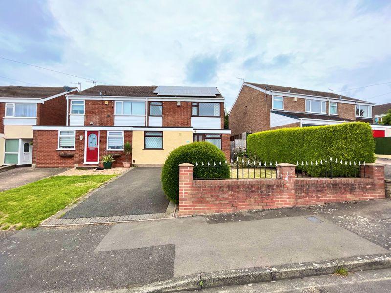 Malpass Road, Brierley Hill DY5 3 bed semidetached house for sale £
