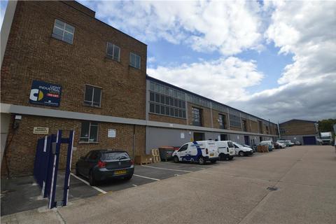 Industrial unit to rent - Bond Road, Mitcham CR4