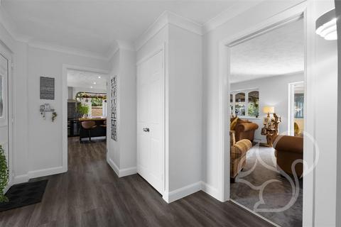 5 Lea Side, West Mersea, Colchester, CO5 8PL