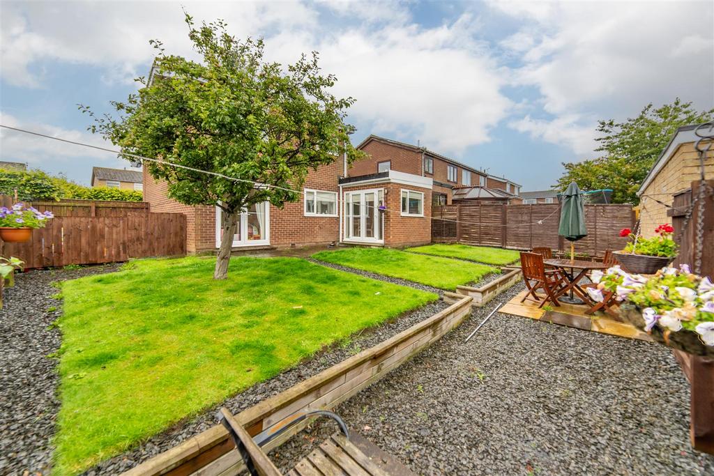 Kirkbride Place, Cramlington NE23 3 bed detached house for sale £229,950