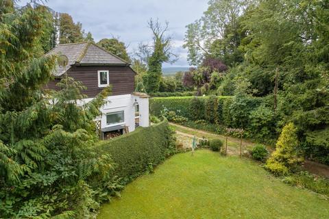 Rose Cottage Charing Hill, Charing, Ashford, TN27 0NF