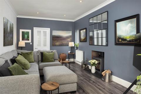 Briarside Leeds Road, Collingham, Wetherby, LS22 5AA