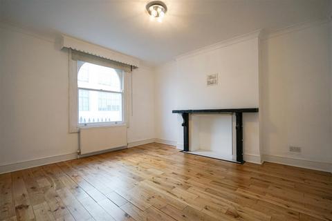 1 bedroom apartment to rent, Mornington Crescent, Camden Town, NW1