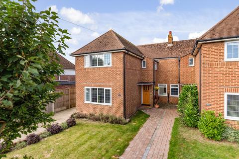 101 Surrenden Road, Folkestone, CT19 4AQ