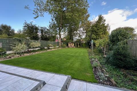 99 Holifast Road, Sutton Coldfield, B72 1AE