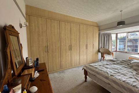 99 Holifast Road, Sutton Coldfield, B72 1AE