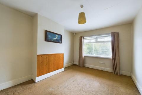 31 Highfield Road, Frizinghall, Bradford, BD9 4HZ