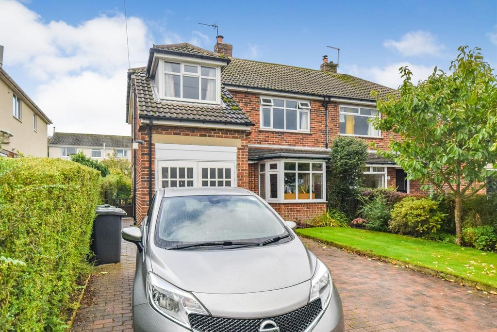Lyndale Road, Bingley 3 bed semidetached house for sale £365,000