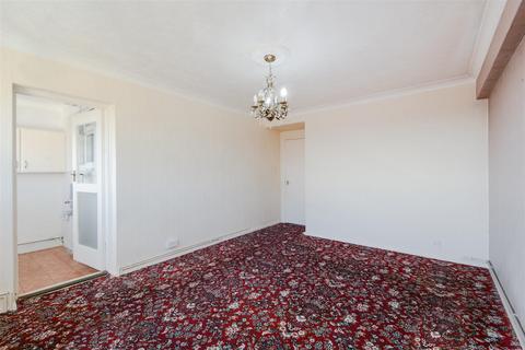 2 bedroom flat for sale, Sleigh House, Bacton Street, London