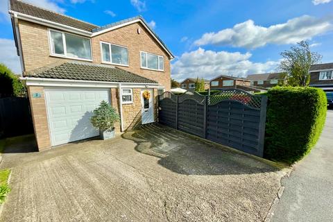 2 Whinfell Close, Marton In Cleveland, Middlesbrough, TS7 8PR
