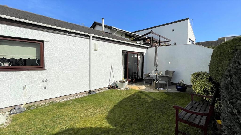 Enclosed rear garden