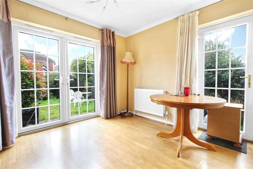 Dining room.png