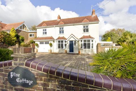 undefined, High Street, NINFIELD, TN33