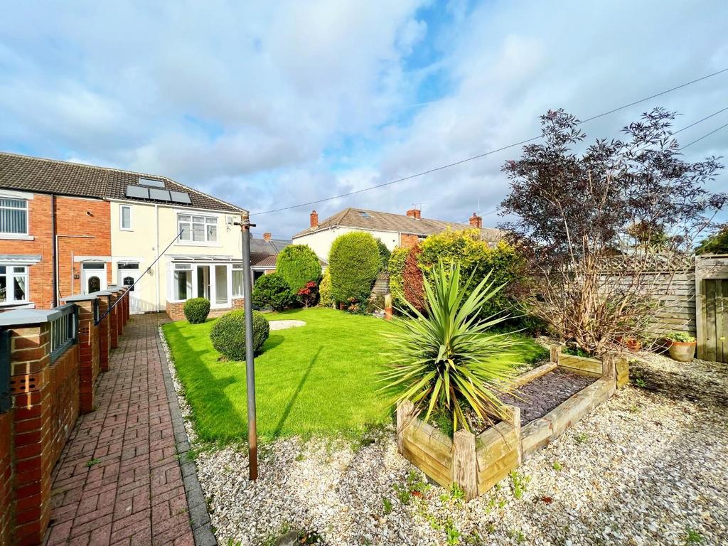 Sunnyside Terrace, Trimdon Grange, 2 bed end of terrace house for sale £107,000