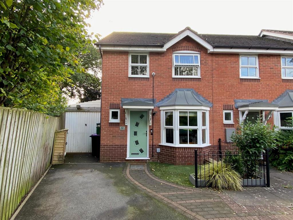 42 Latchford Lane, Shrewsbury, SY1 4YG 3 bed end of terrace house for