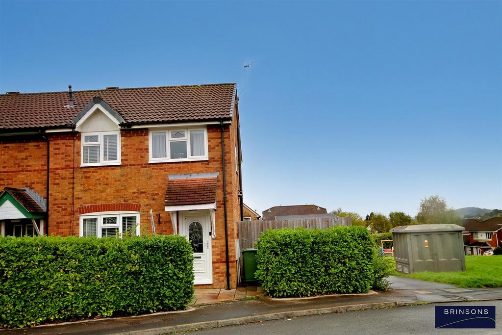 Meadow Way, Castle View, Caerphilly 3 bed semidetached house for sale