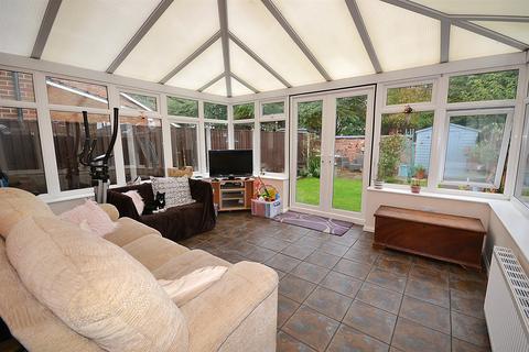 27 Hunt Close, Radcliffe On Trent, Nottingham, NG12 2EQ