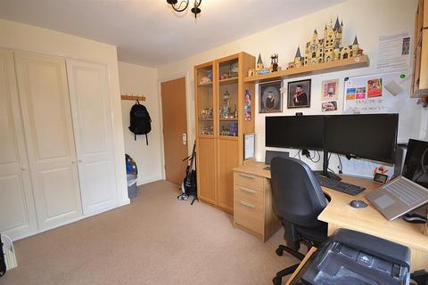 27 Hunt Close, Radcliffe On Trent, Nottingham, NG12 2EQ