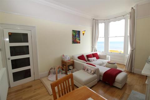 Flat 2, 28 Beverley Terrace, North Shields, NE30 4NU