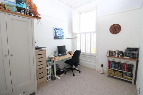 Flat 2, 28 Beverley Terrace, North Shields, NE30 4NU