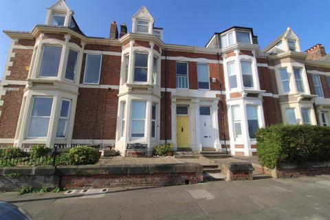 Flat 2, 28 Beverley Terrace, North Shields, NE30 4NU