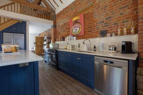 5 bedroom barn conversion for sale - Dorsington, Stratford-Upon-Avon
