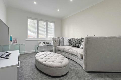 4 Gilpin Way, Great Notley, Braintree, CM77 7UT