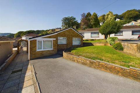 10 Isfryn Close, Burry Port, SA16 0BY