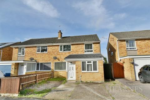 3 bedroom semi-detached house for sale - Bunting Road, Ferndown, BH22
