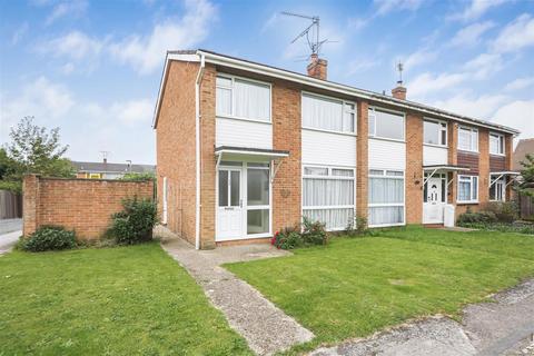 3 Eccles Close, Caversham, Reading, RG4 5BJ
