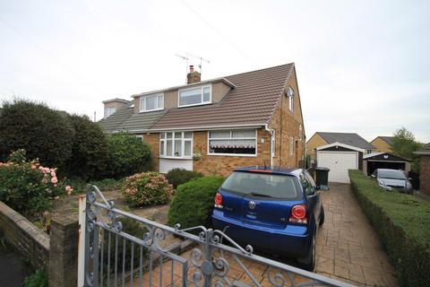 26 Simpson Grove, Bradford, BD10 9SD