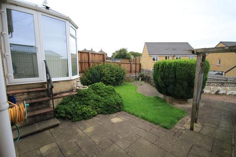 26 Simpson Grove, Bradford, BD10 9SD