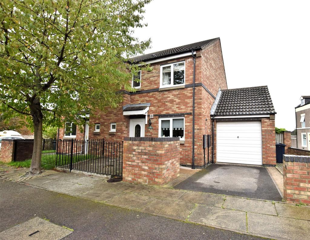Village Heights, Gateshead, NE8 3 bed semidetached house for sale £