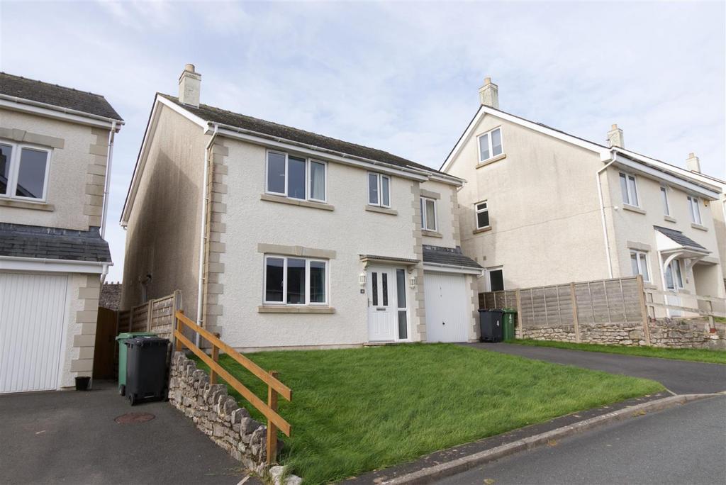 Bay View Road, Baycliff, Ulverston 4 bed detached house for sale £425,000