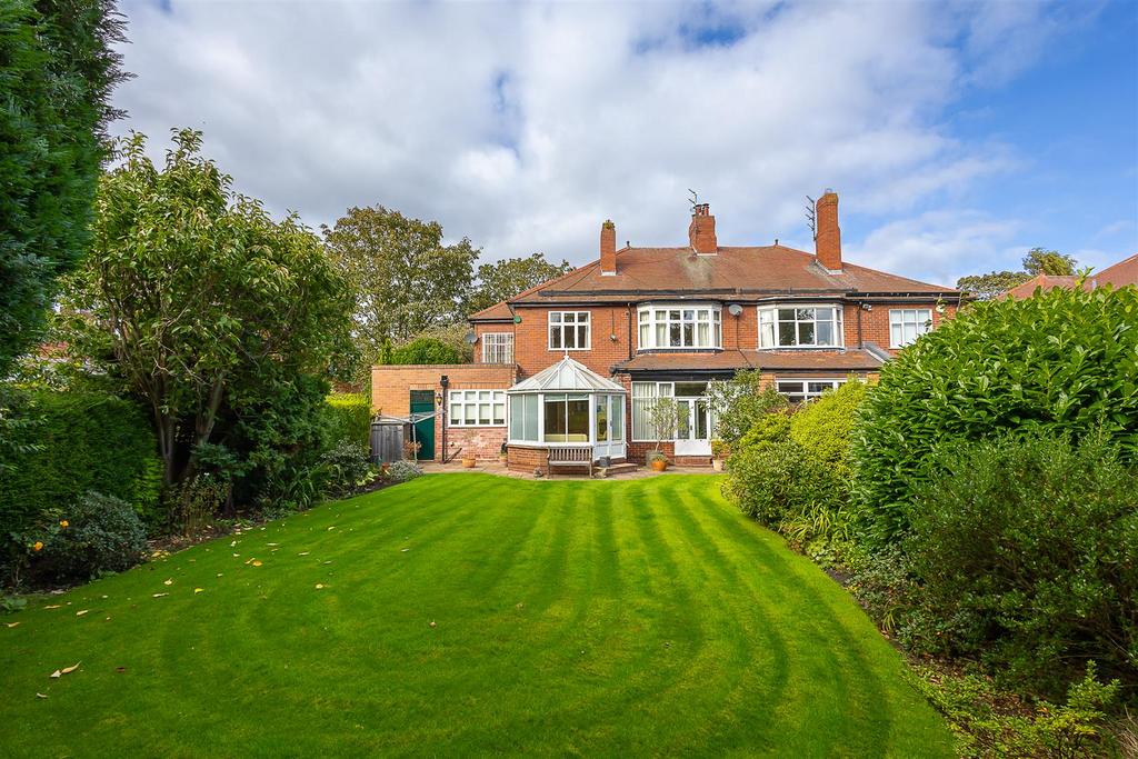 Oakfield Road, Gosforth, Newcastle upon Tyne 3 bed semidetached house