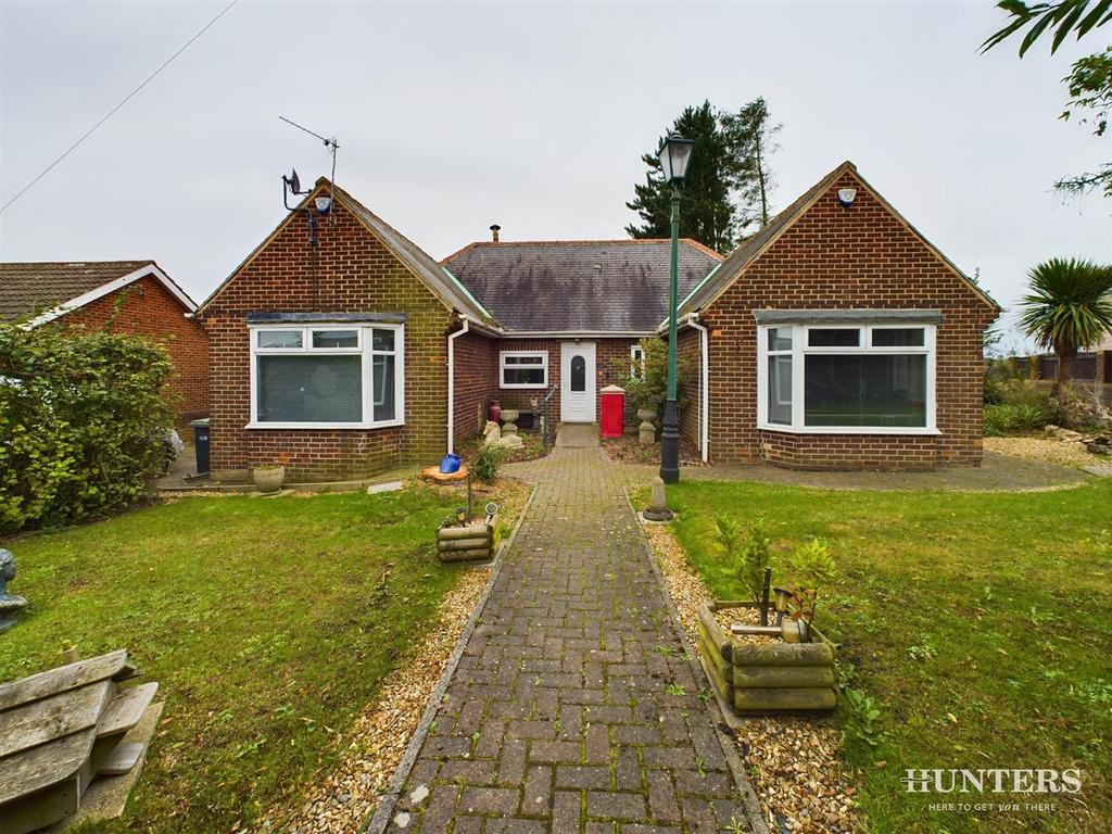 South Moor, Stanley 3 bed detached bungalow for sale £250,000