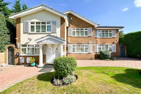 1 Abingdon Close, Uxbridge, UB10 0BU